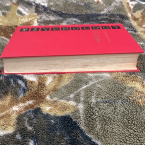 Vintage psychology text book third edition T.L Engle 1957 - Picture 5 of 5